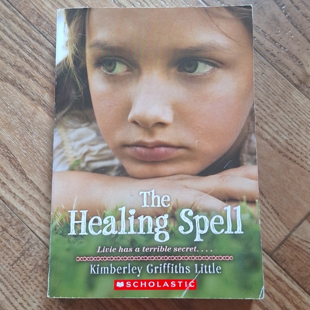 ✴️2 for $10✴️ The Healing Spell Book